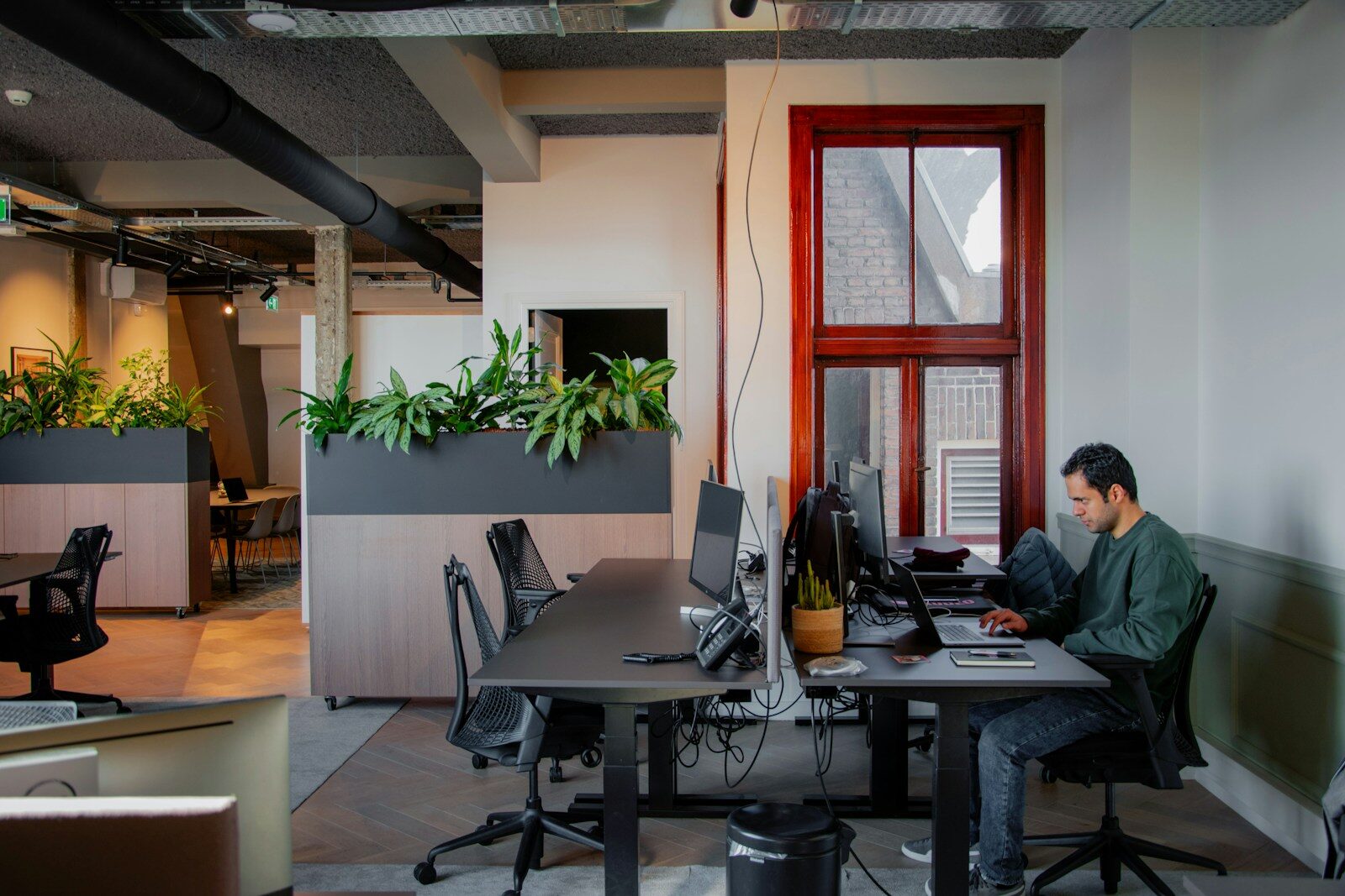 Are You Allowed to Freelance While Employed?